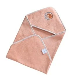 Becquet Cape De Bain Bébé Rose 70x70 En Coton -Bloom-boutique cape de bain bebe rose 70x70 en coton petites betes 3