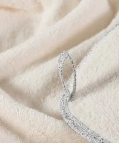 Carré Blanc Cape De Bain Coton Biologique Crème 80 X 80 Cm -Bloom-boutique cape de bain coton biologique creme 80 x 80 cm 5