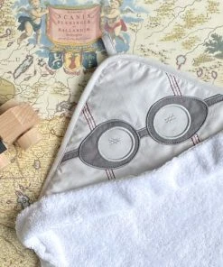 Little Crevette Cape De Bain écrue Coton Bio 75x75 Cm -Bloom-boutique cape de bain ecrue coton bio 75x75 cm 4