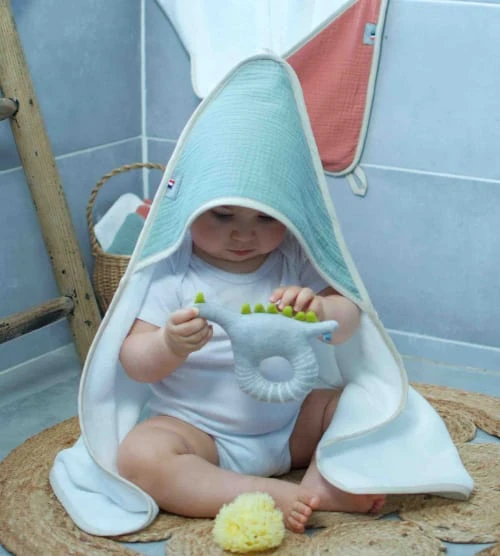 SEVIRA KIDS Cape De Bain En Gaze De Coton Taille Unique 2 SEVIRA KIDS Cape De Bain En Gaze De Coton Taille Unique – Image 2