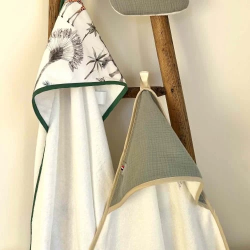 SEVIRA KIDS Cape De Bain En Gaze De Coton Taille Unique 3 SEVIRA KIDS Cape De Bain En Gaze De Coton Taille Unique – Image 3