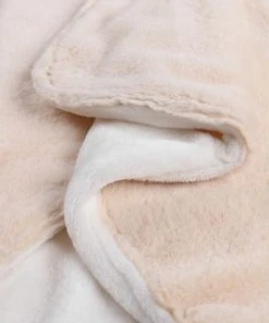 Noukie's Couverture 140 X 200cm Longs Poils Blanc écru -Bloom-boutique couverture 140 x 200cm longs poils blanc ecru 4