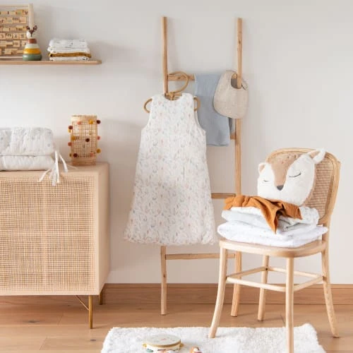 Maisons Du Monde Couverture Bébé Blanche à Pois Dorés 100x75cm CASTILLE 3 Maisons Du Monde Couverture Bébé Blanche à Pois Dorés 100x75cm CASTILLE – Image 3