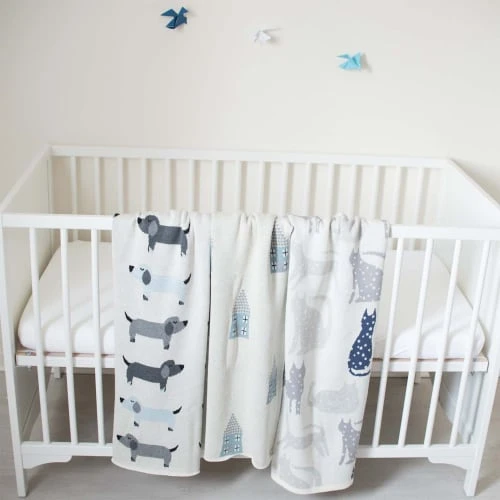 SEVIRA KIDS Couverture Bébé En Coton Bio Motifs Chiens 80 X 100 Cm 4 SEVIRA KIDS Couverture Bébé En Coton Bio Motifs Chiens 80 X 100 Cm – Image 4