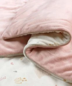 Noukie's Couverture Bébé En Veloudoux Lina & Joy (100 X 140 Cm) -Bloom-boutique couverture bebe en veloudoux lina joy 100 x 140 cm 3