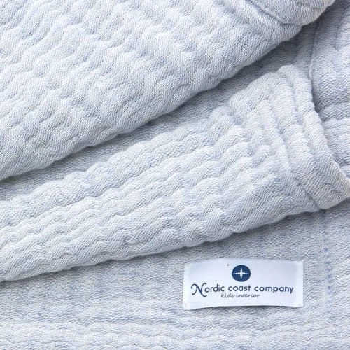 Nordic Coast Couverture Mousseline Bebe Coton Bleu 120x90 Cm 2 Nordic Coast Couverture Mousseline Bebe Coton Bleu 120x90 Cm – Image 2