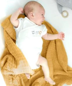 Nordic Coast Couverture Mousseline Bebe Coton Jaune Moutarde 80x80 Cm -Bloom-boutique couverture mousseline bebe coton jaune moutarde 80x80 cm 3