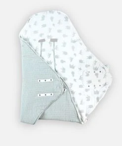 Noukie's Couverture Promenade Mousseline De Coton BIO Ouatinée, écru/sauge -Bloom-boutique couverture promenade mousseline de coton bio ouatinee ecru sauge 4