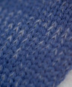 Crochetts Couverture Requin Bleu 70X140 Cm -Bloom-boutique couverture requin bleu 70x140 cm 3