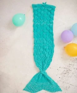 Crochetts Couverture Turquoise En écailles De Sirène 70X140 Cm -Bloom-boutique couverture turquoise en ecailles de sirene 70x140 cm 3